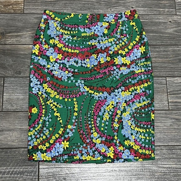 Talbots Green Floral Staight Pencil Skirt Size 2 Woven 28 1/2 Waist Stretch - Picture 2 of 16